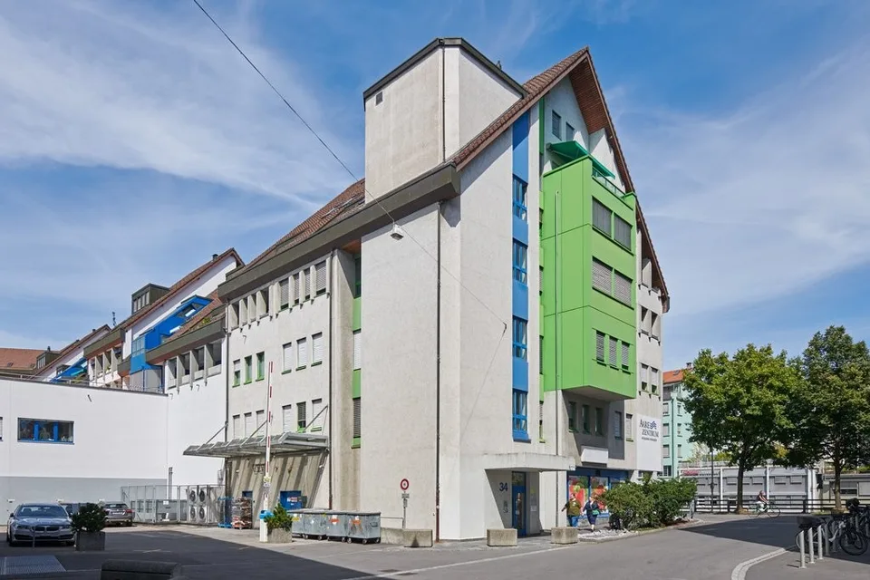 Place de stationnement pour motocyclette dans le centre Aare