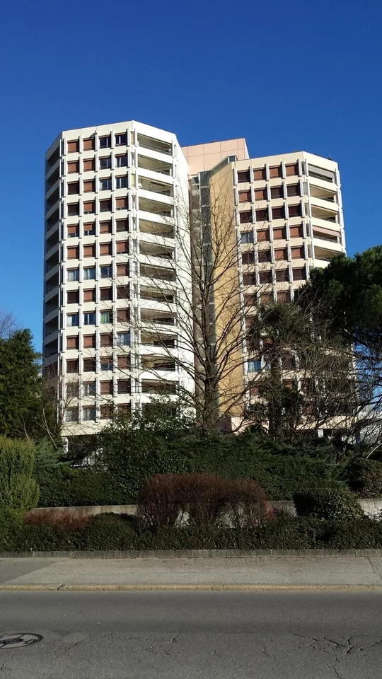 Affittasi parcheggio in autorimessa.