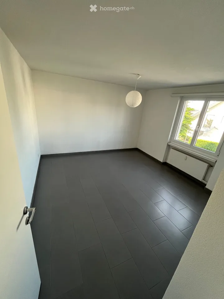 Appartement lumineux 3.5 pièces avec balcon à Bleienbach – disponible immédiatement !