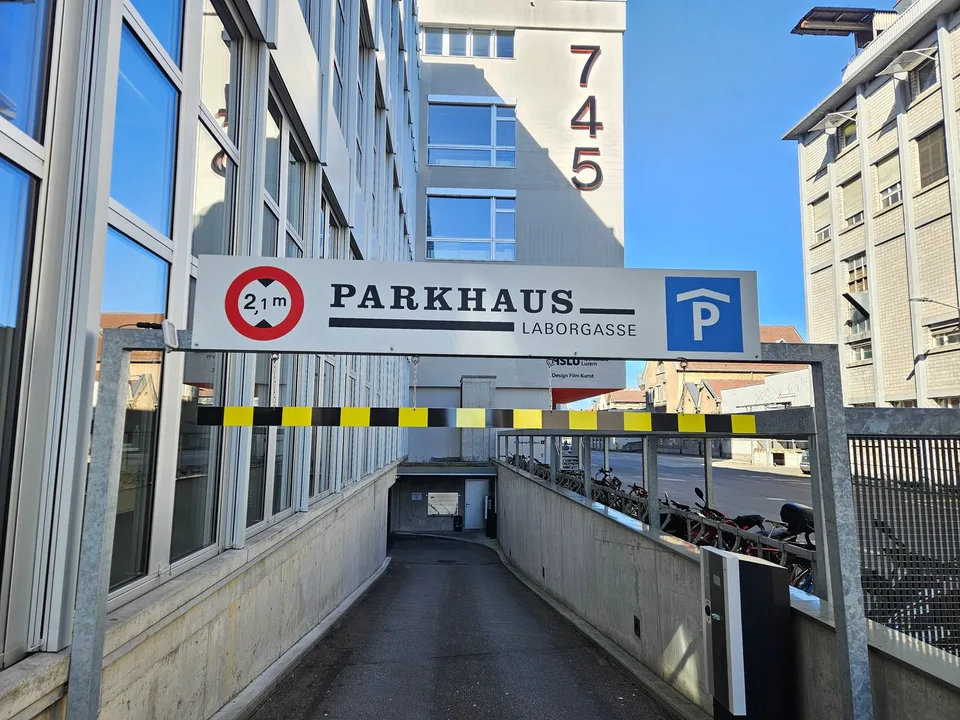 Parkplatz im Parkhaus Laborgasse