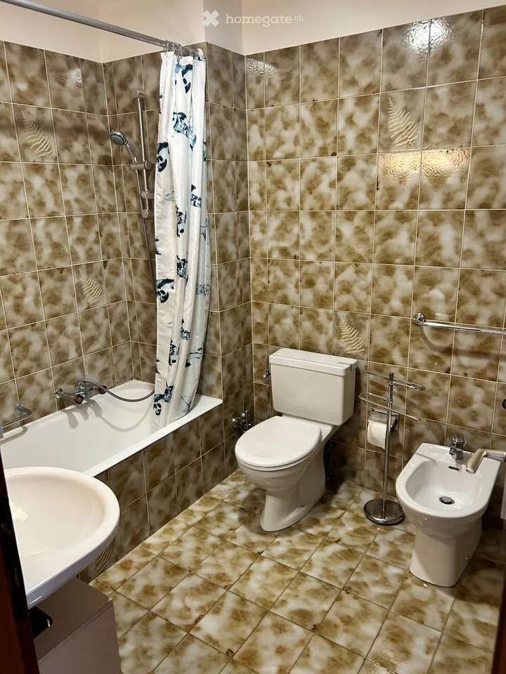 Two-room apartment with large terrace and exclusive services