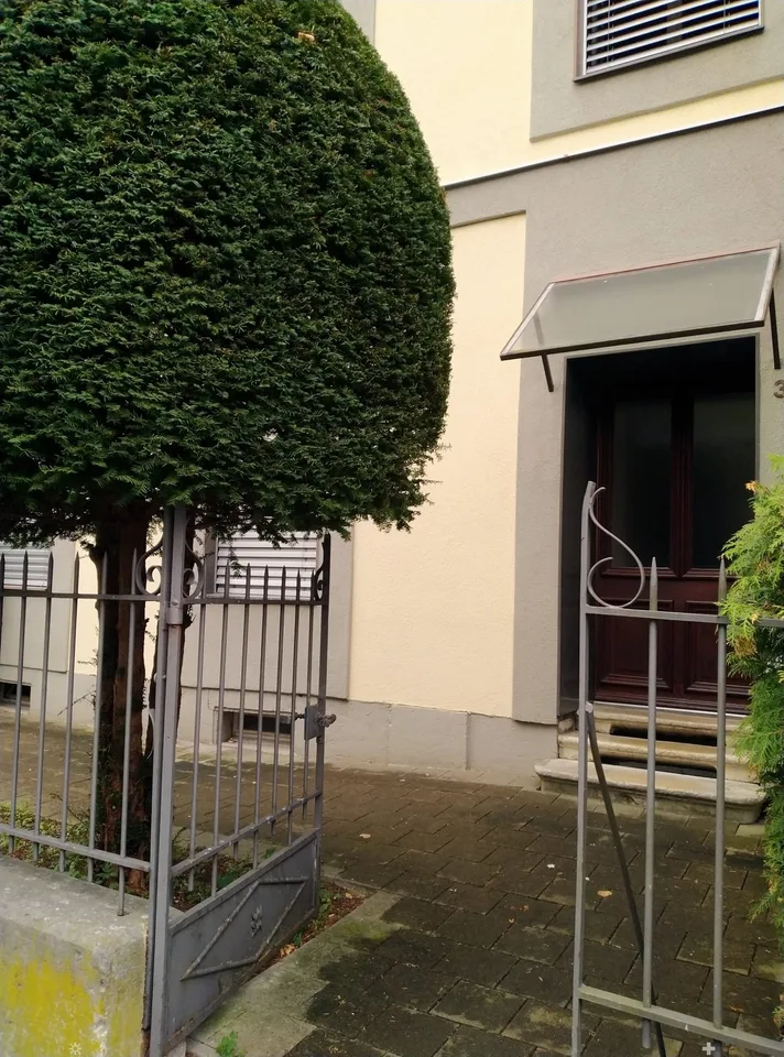 Charmante 4-Zimmer-Wohnung in ruhiger Lage von Biel