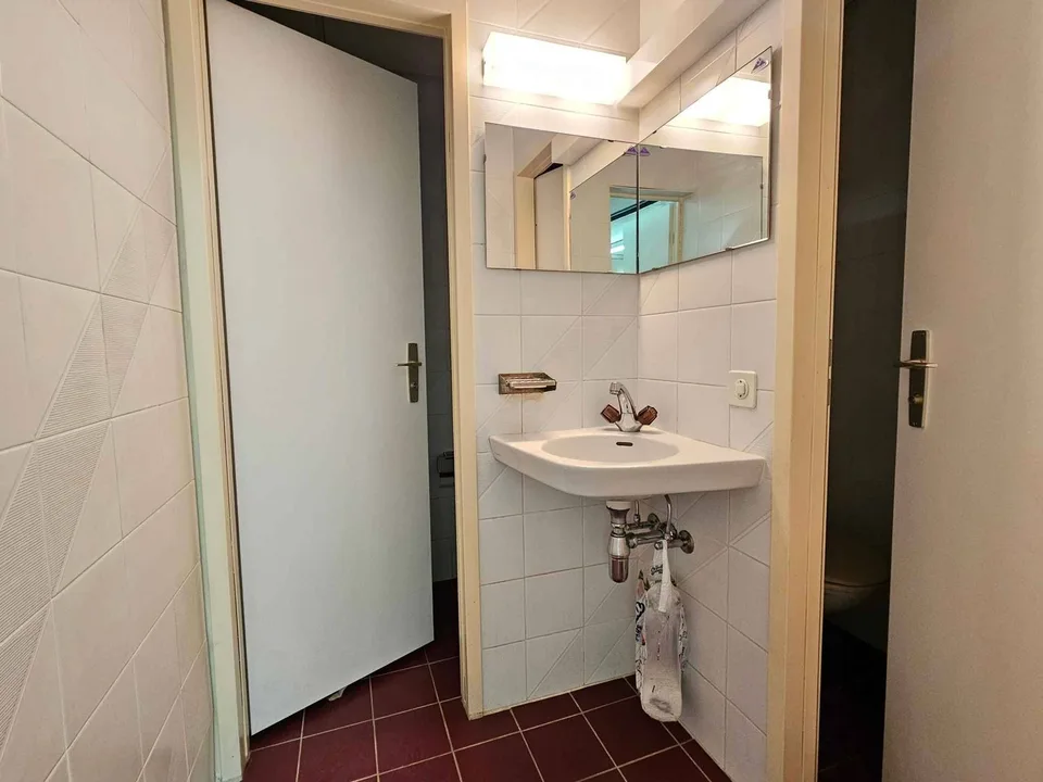 Dépôt 300 m2 à Renens VD