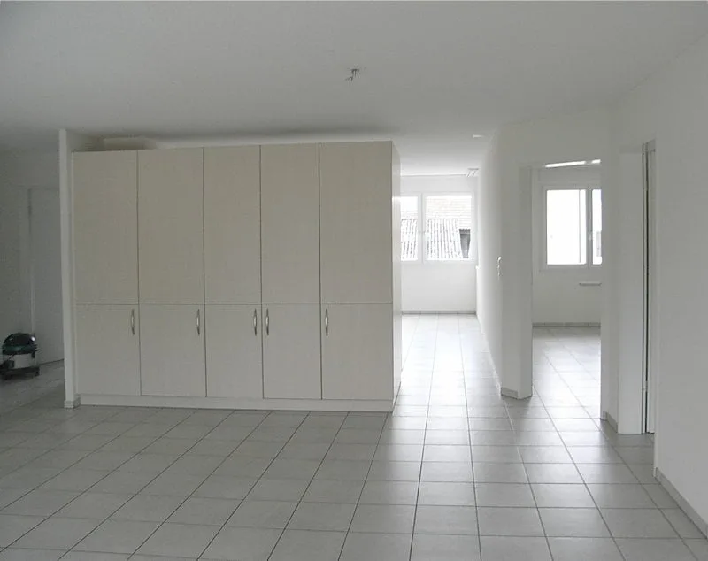 Appartamento di 5½ locali con vista sul verde e sul Jura
