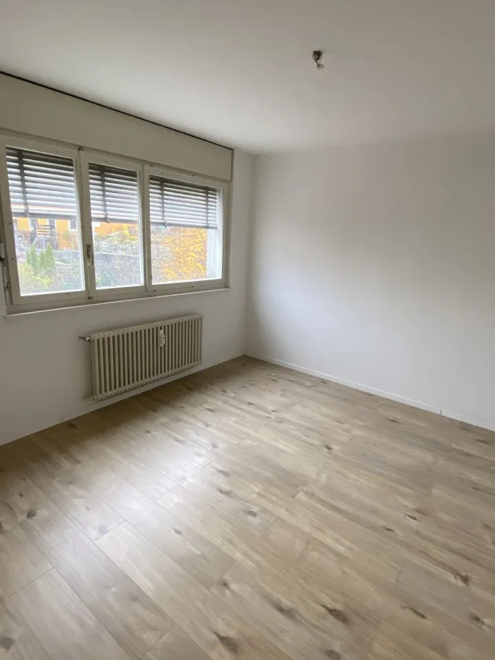 Incantevole appartamento di 2 locali con balcone a Le Locle