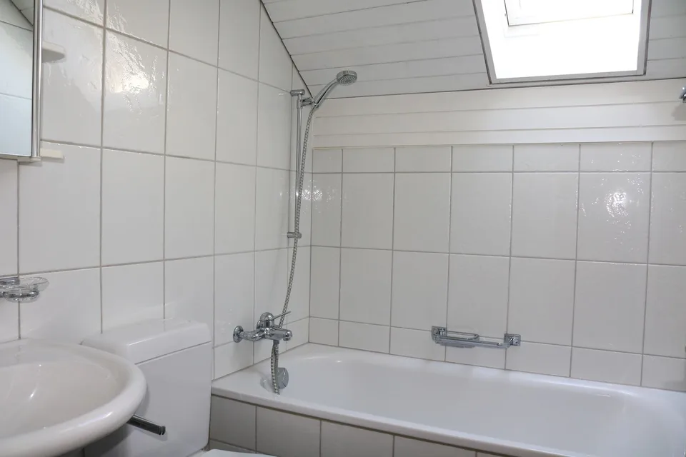 Grosszügige Wohnung an ruhiger Lage