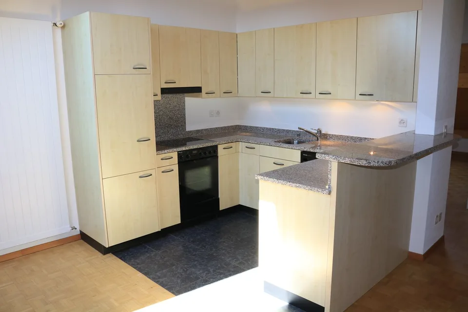 Grosszügige Wohnung an ruhiger Lage