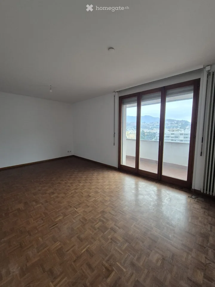 Geräumige 7-Zimmer-Wohnung
