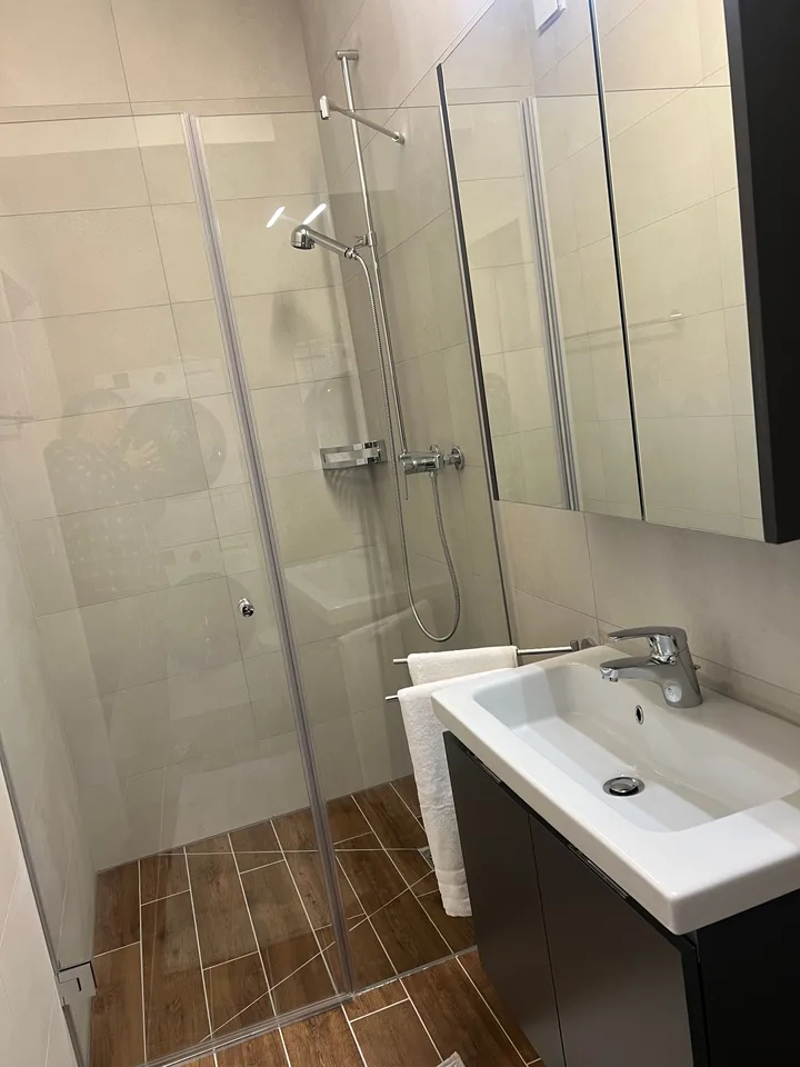 Appartement meublé avec piscine et fitness