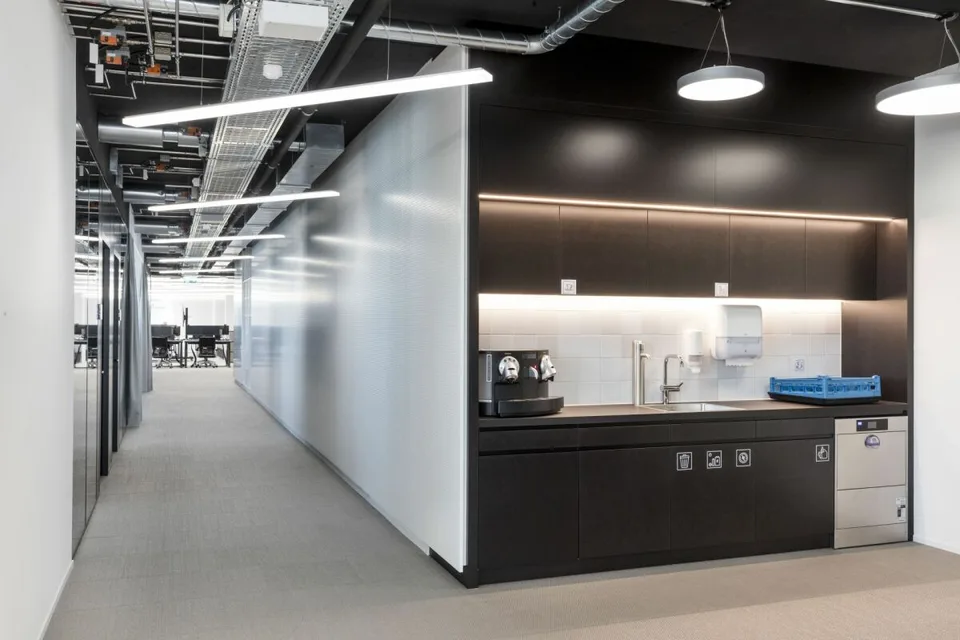 Hochwertig ausgebaute Büroflächen in Zürich West