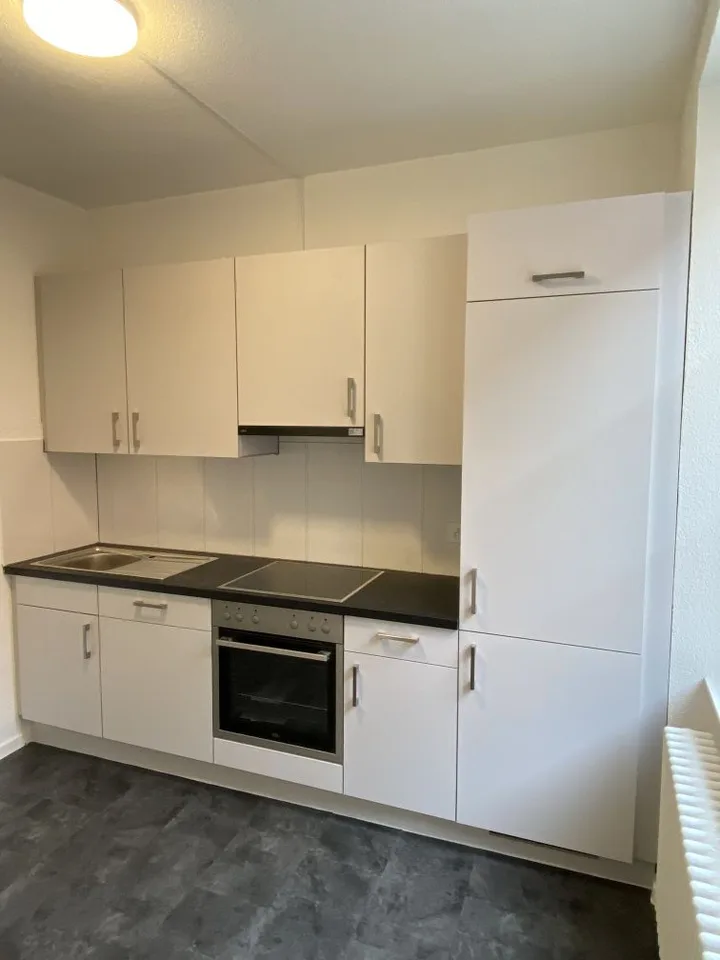 Charmant appartement de 3,5 pièces avec balcon à Tramelan