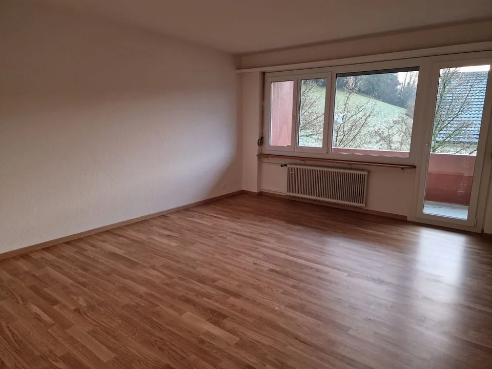 Modern 3-room apartment, 1st floor left