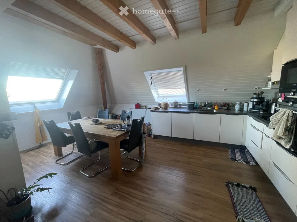Außergewöhnliche 3. Etage Attikawohnung