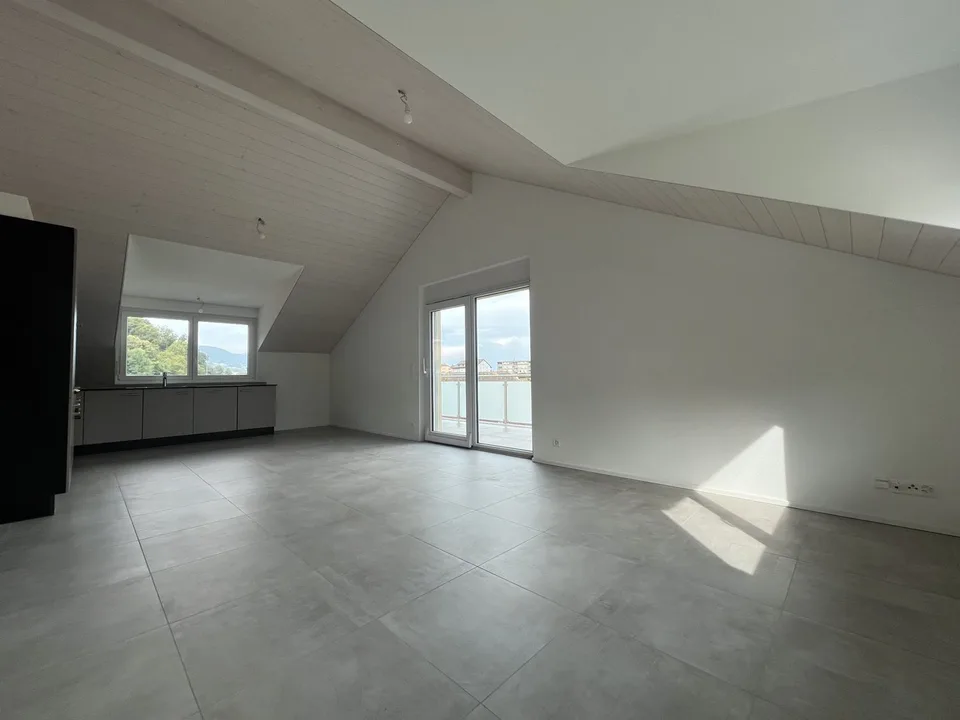 MAGNIFIQUE ATTIQUE, MODERNE ET NEUF