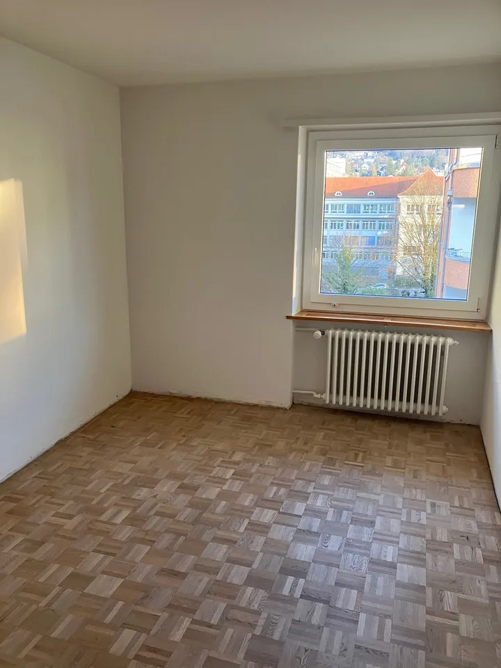 Gemütliche 3.5 Zimmer Wohnung an zentraler Lage – Foto 8 von 9
