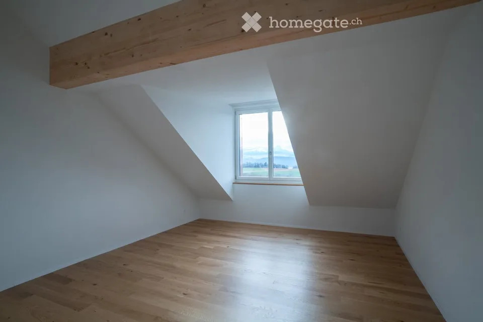 4.5-room attic apartment in Gerzensee with a far-reaching view