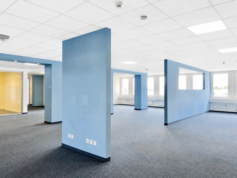 Ausgebaut und sofort verfügbar - Expansion möglich
