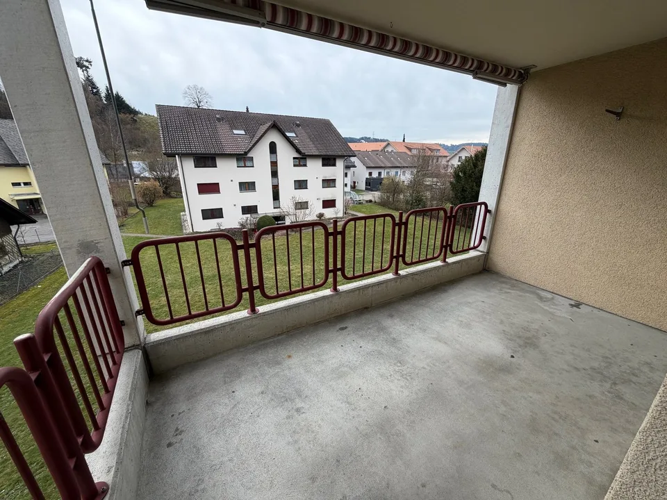 Child-friendly 4.5 room apartment with 2 balconies
