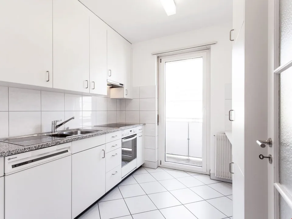 Appartamento soleggiato di 4,5 locali con comfort abitativo affascinante