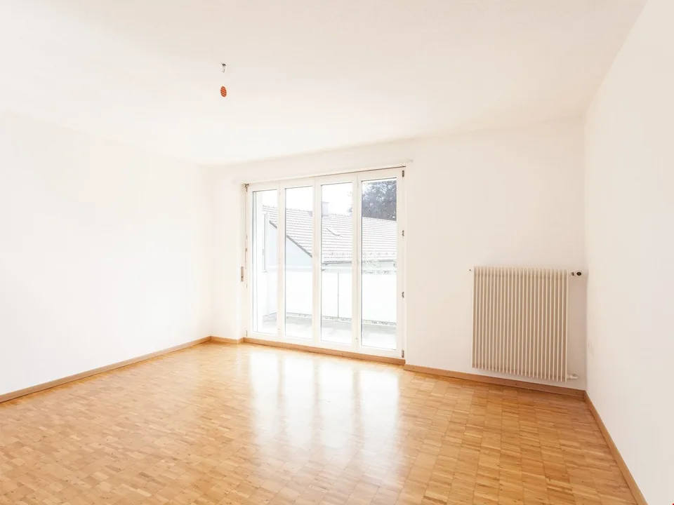 Appartamento soleggiato di 4,5 locali con comfort abitativo affascinante