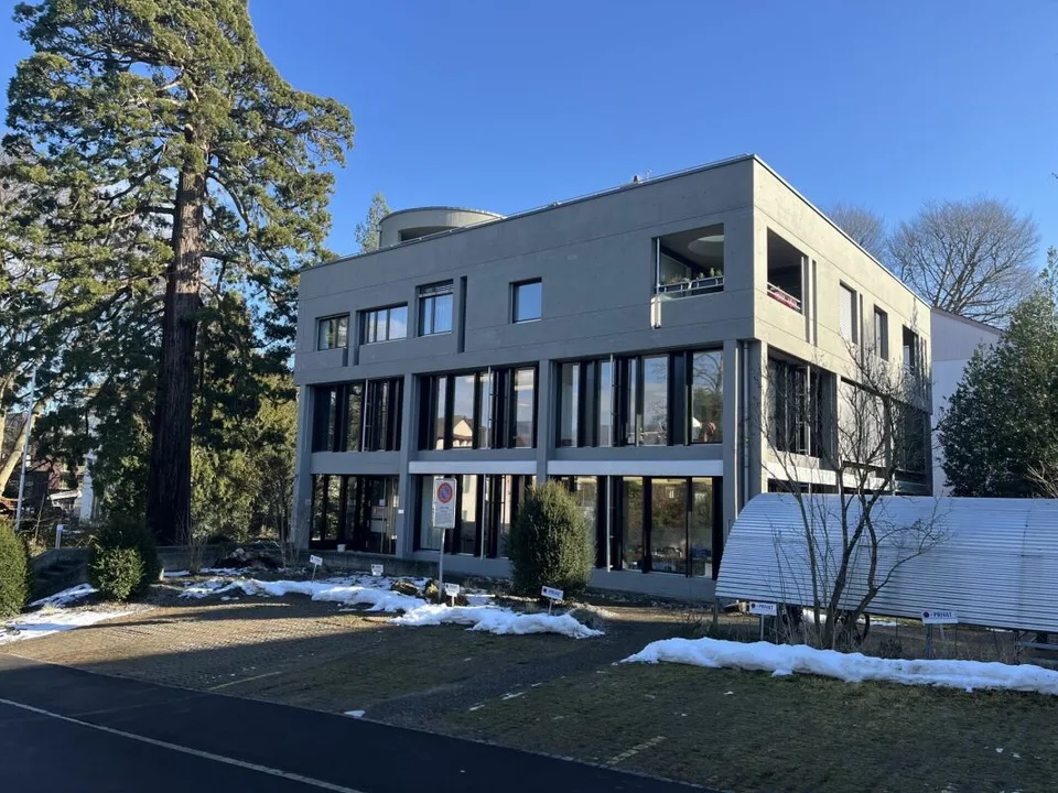 Büro- /Praxisflächen 2 Gehminuten vom Bahnhof