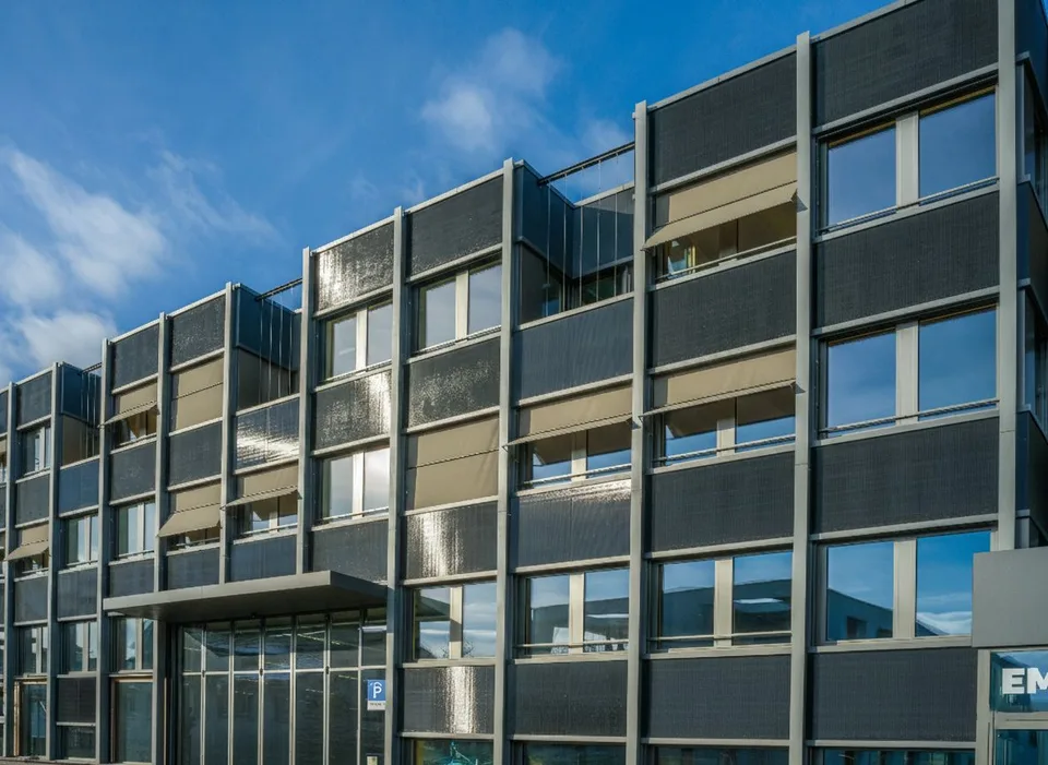 Aussergewöhnliches Bürokonzept 857 m² in Hagendorn!