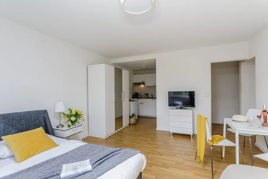 Delsbergerallee Studio