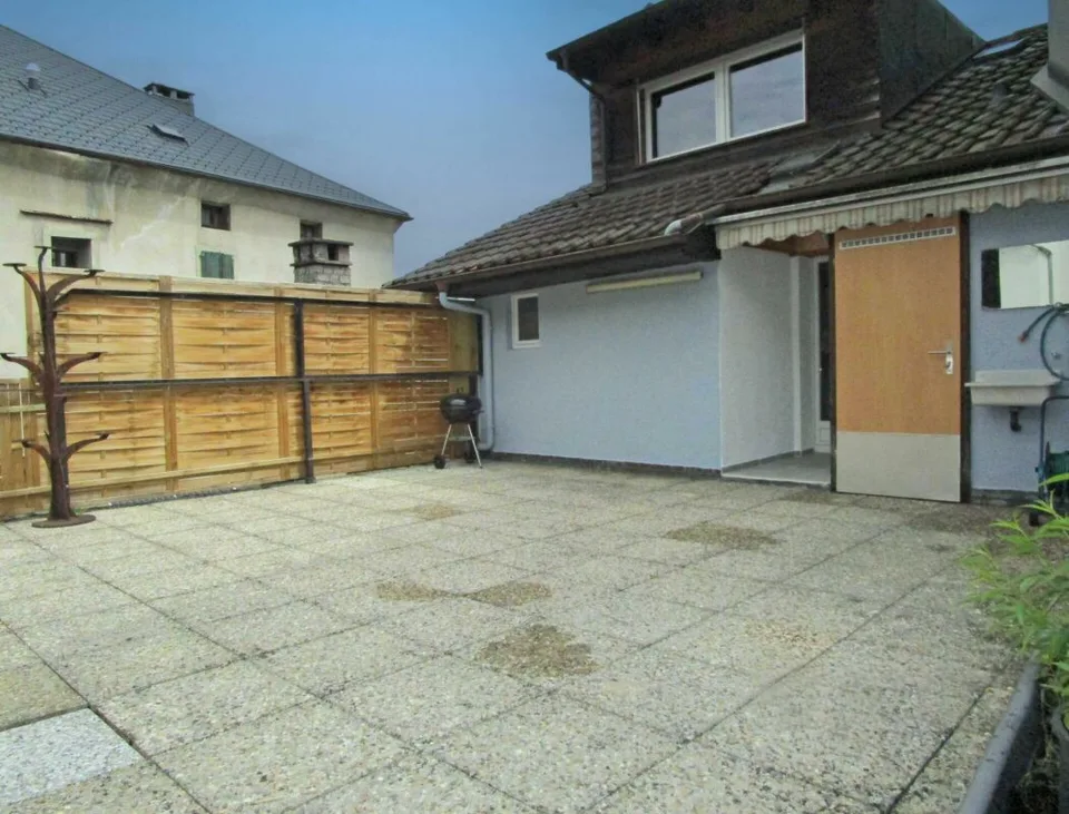 Wohnung 2,5 Zimmer im Doppelhaus mit XXL-Terrasse