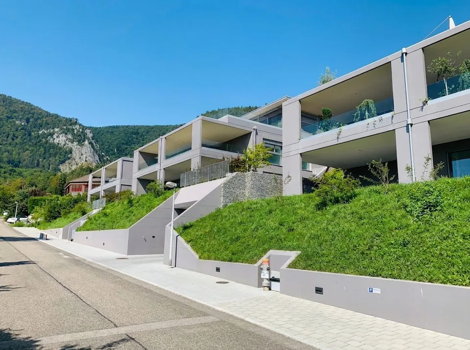 Appartement de 4,5 pièces avec terrasse et vue panoramique à Oberdorf SO