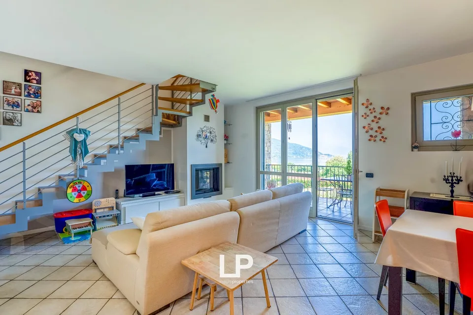 Wohnung Ranco – Foto 12 von 28