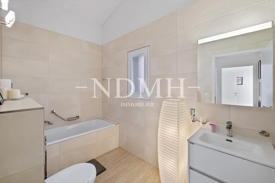 Spacieuse villa individuelle avec grand jardin – photo 8 sur 9