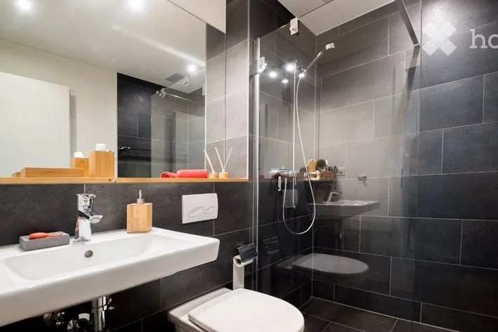 Appartement 4½ pièces avec jardin privé de 227 m² — Vue sur la nature Realp UR – photo 9 sur 11
