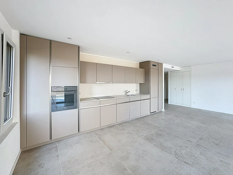Wohnung 4.5 Zimmer mit Garten