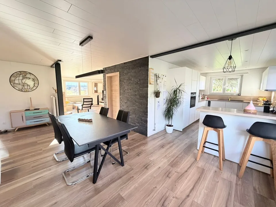 Casa familiare con 2 appartamenti, Courcelon - 1150000 – foto 7 di 13