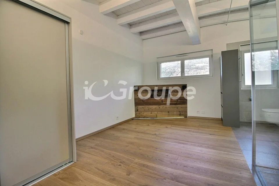 Splendido appartamento attico di 4.5 locali di 217 m2 – foto 8 di 13
