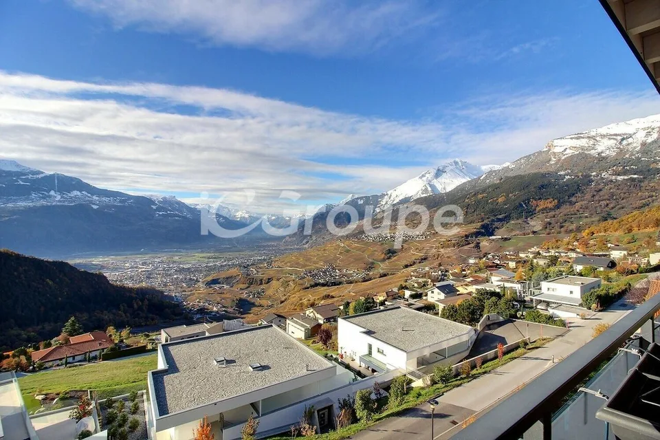 Splendido appartamento attico di 4.5 locali di 217 m2 – foto 13 di 13