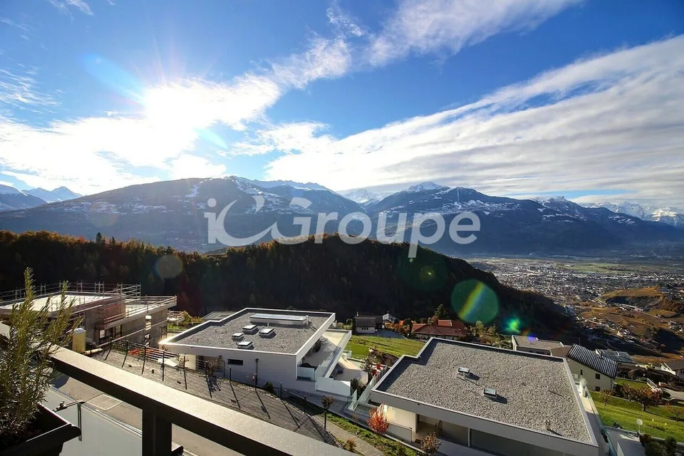 Splendido appartamento attico di 4.5 locali di 217 m2 – foto 12 di 13
