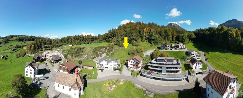 Bauland Mitten in der Natur an Hanglage mit Aussicht