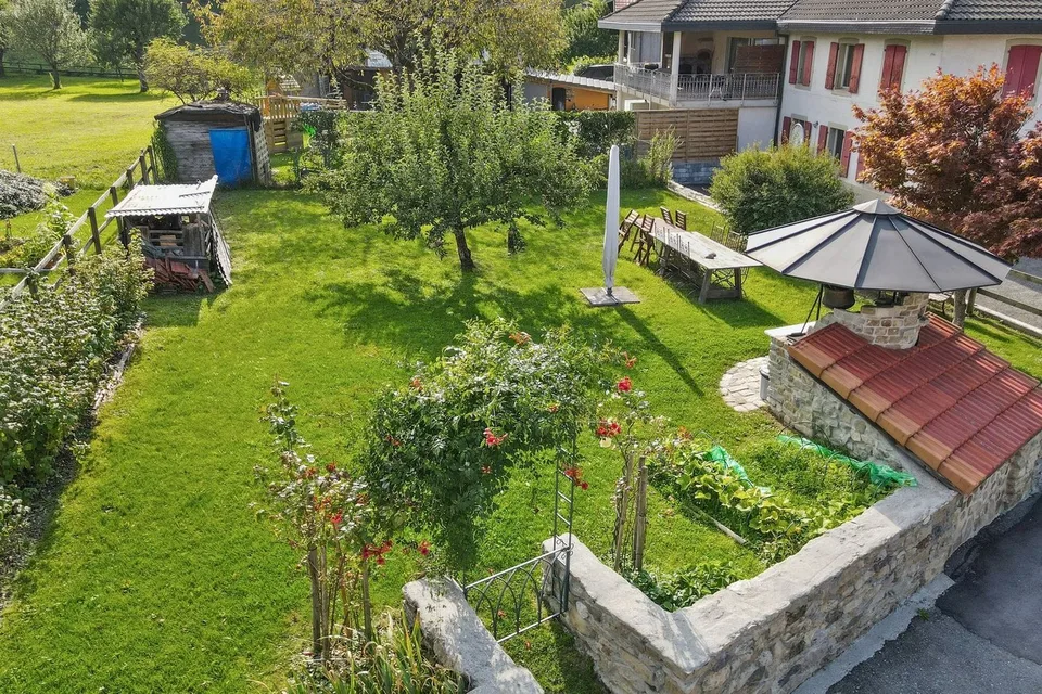 Charakter und Authentizität! Wunderschöne renovierte Farm mit 2 Wohnungen