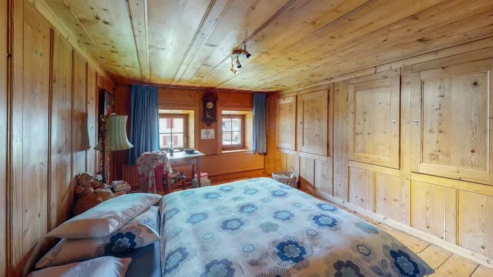 Charakter und Authentizität! Wunderschöne renovierte Farm mit 2 Wohnungen – Foto 11 von 13