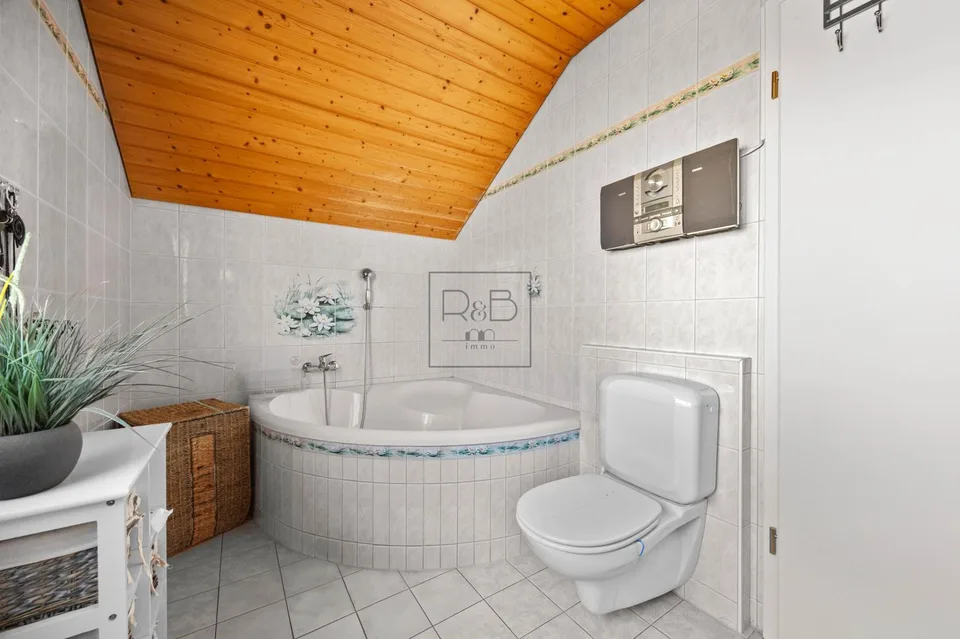 Schöne individuelle Villa in Arconciel – Foto 9 von 10