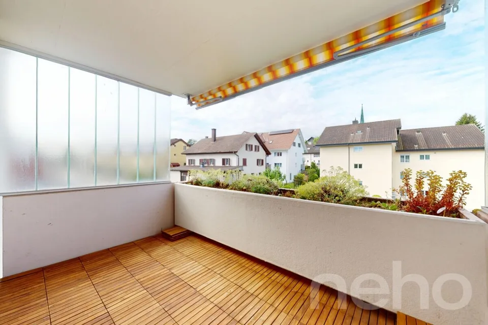 Einzigartige 4.5-Zimmer-Attikawohnung mit riesiger Terrasse – Foto 15 von 19