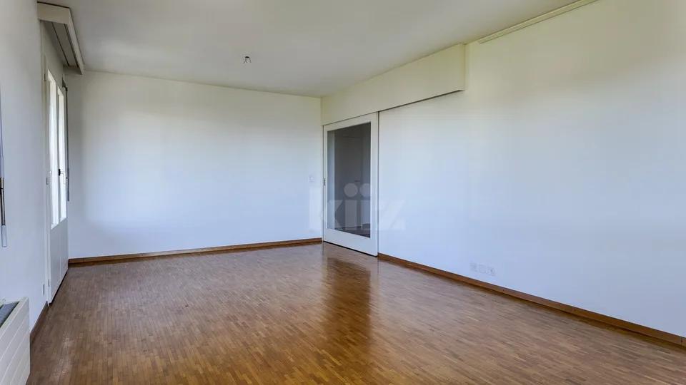 Charmantes Wohnung mit zwei Balkonen