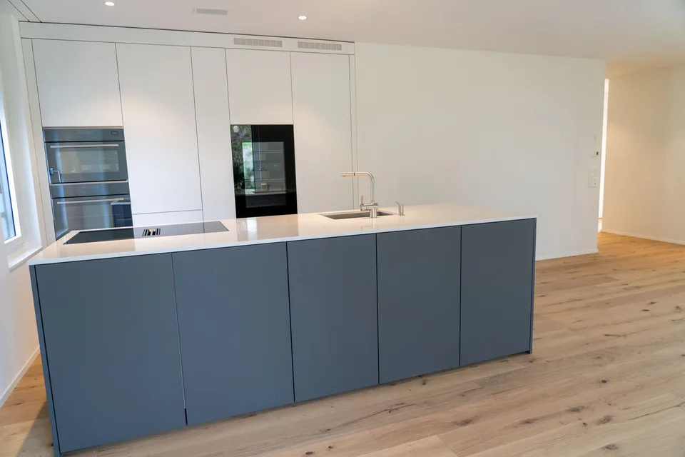 Appartamento di 3,5 locali finito chiavi in mano con posto giardino a Merenschwand AG