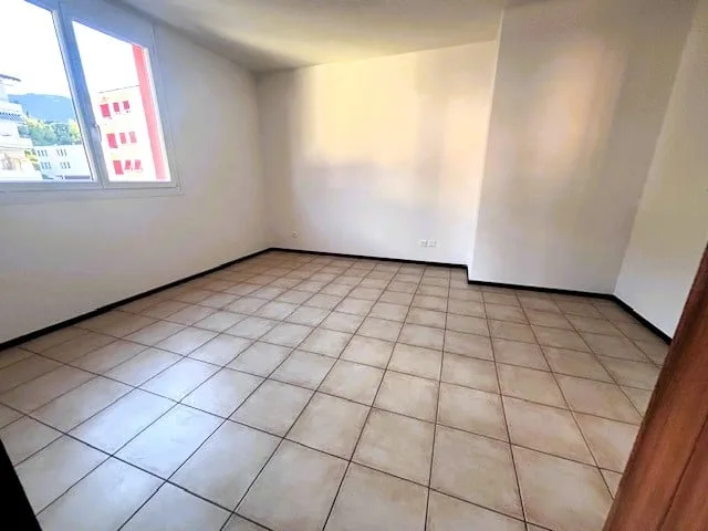 **TOP** Beau 4.5 pièces appartement familial à Castel San Pietro