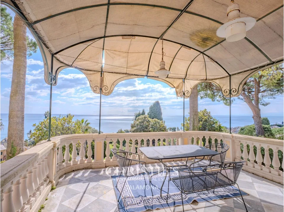 Elegante Residenz in Historischer Villa mit Park, Pool und Meerblick ? Genua