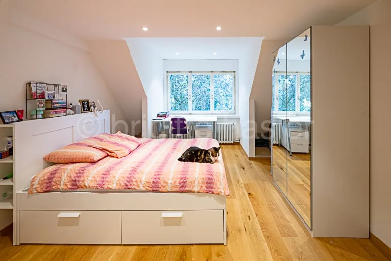 Modernisiertes 8-Zimmer-Eckeinfamilienhaus an zentraler Wohnlage im St. Alban-Quartier – Foto 12 von 14