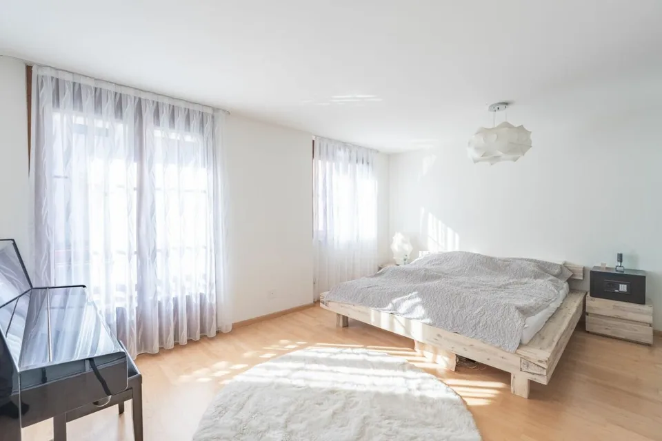 Ihr neues Zuhause an der Birsig - stilvoll wohnen auf drei Etagen – Foto 8 von 13