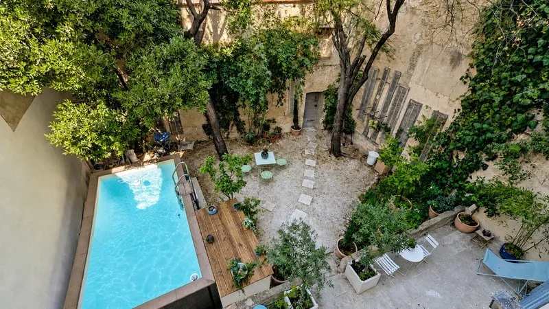 SALON-DE-PROVENCE (13) | Casa padronale di carattere con giardino e
