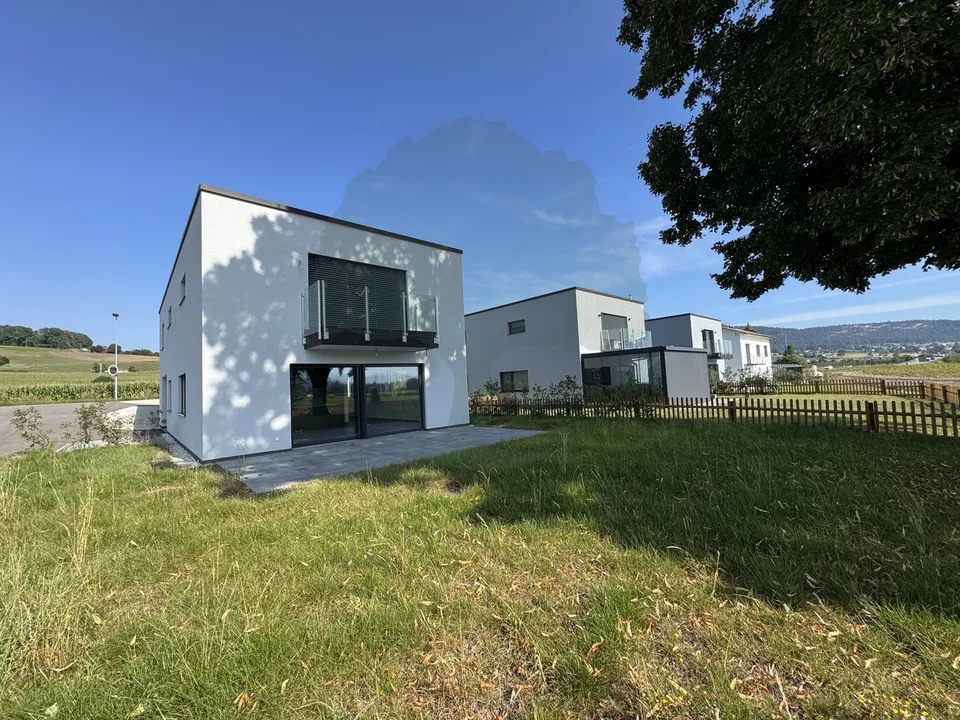 Magnifique maison neuve disponible maintenant à Courtételle